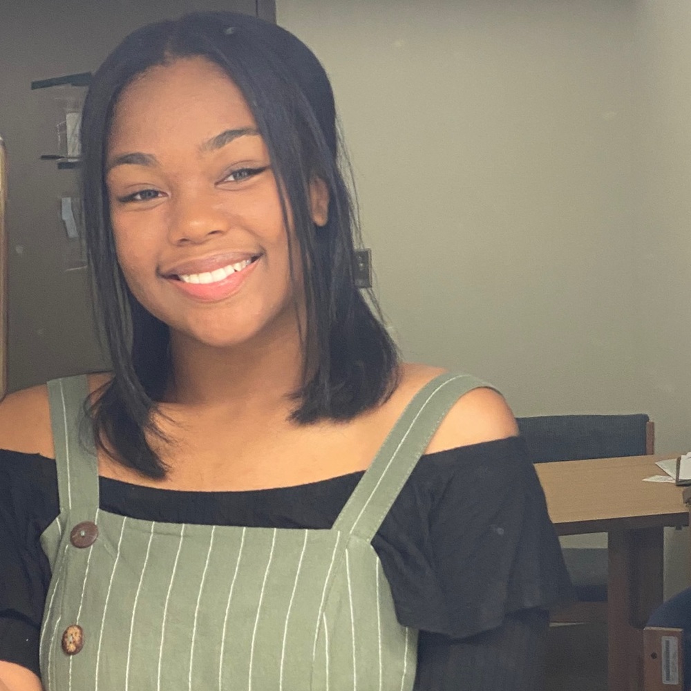Meet your Posher, Sherelle